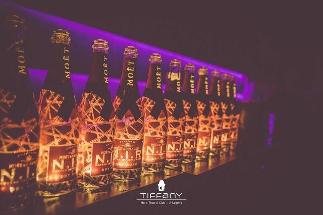 Tiffany Disco und Club